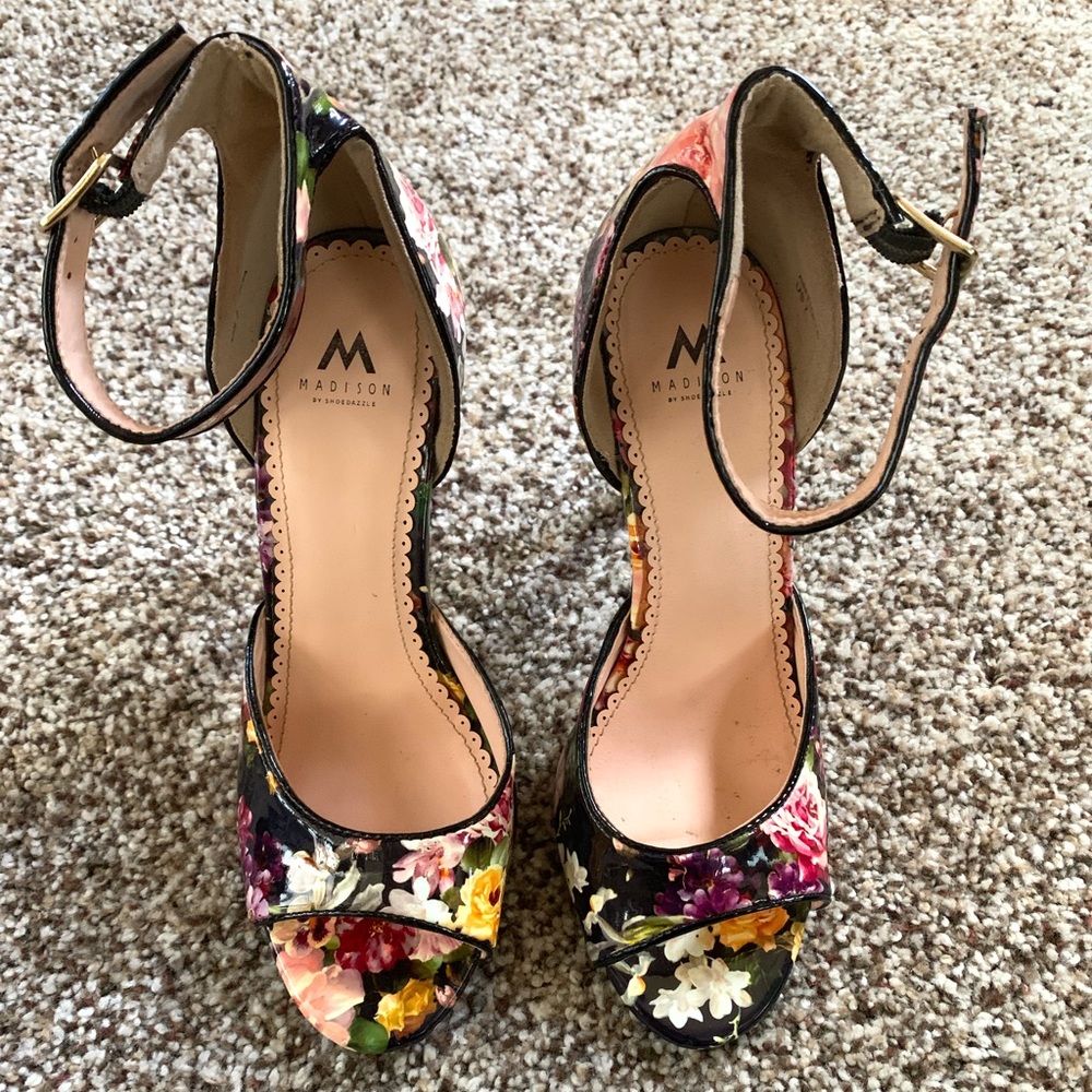 🌸 Gorgeous Floral Heels 7 🌸